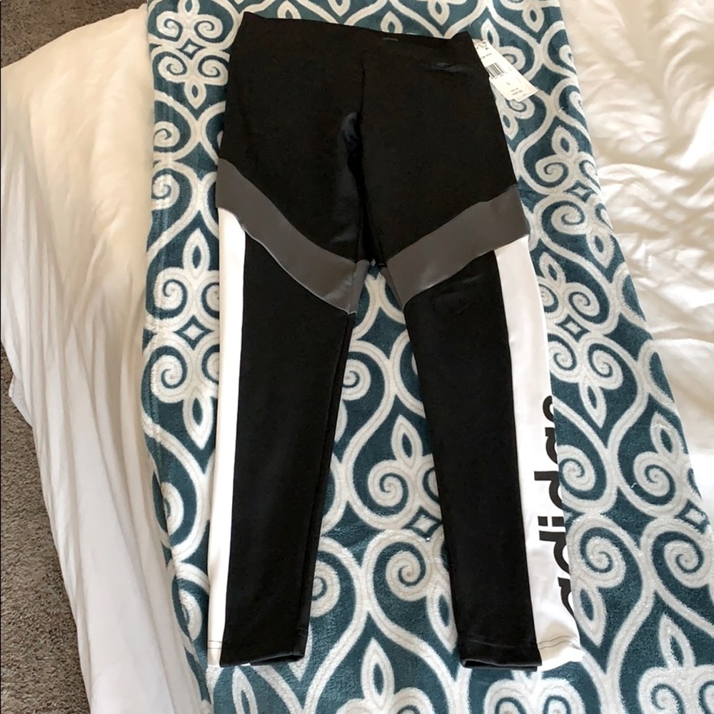 Adidas leggings